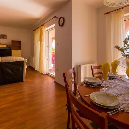 Kvarner Apartment *